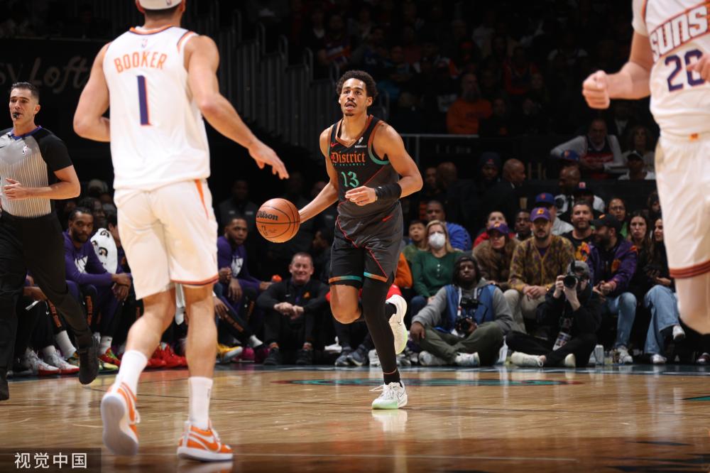 坦队则通过 坦队则通过