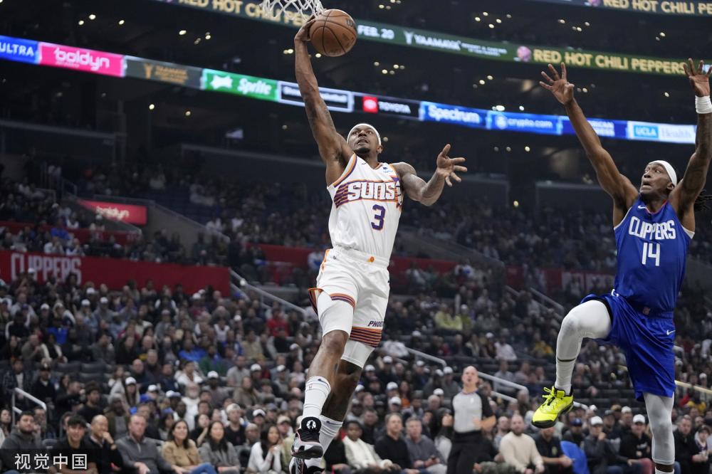 两人之间的 两人之间的