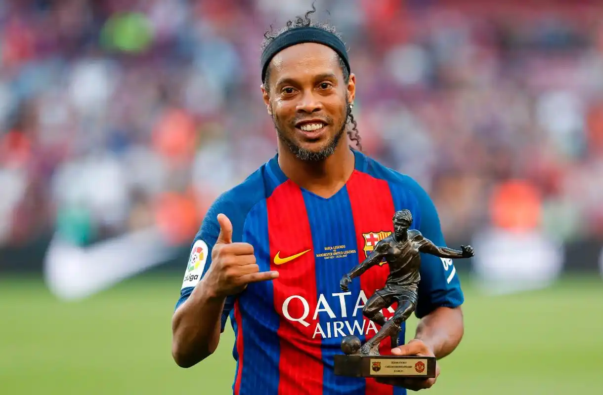 许多食品储 许多食品储