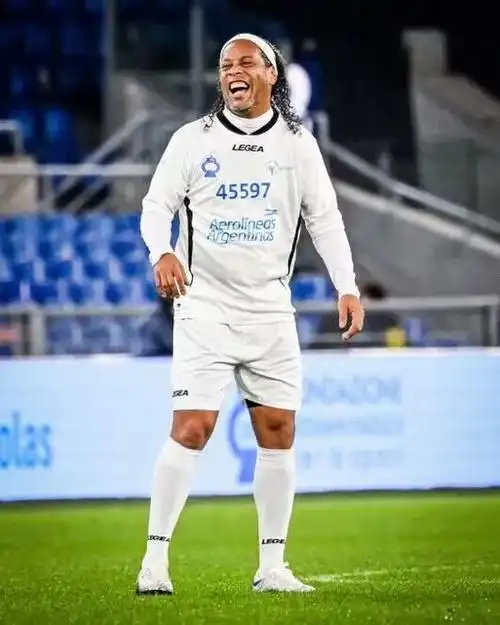 不可取代 不可取代