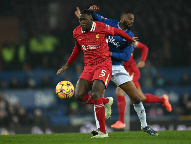 在他的领导 在他的领导